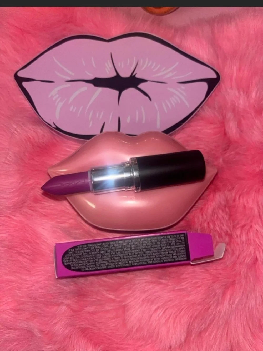 MAC Cosmetics rich purple